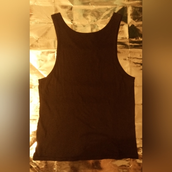 Volcom women's size small tank top. - Picture 5 of 8